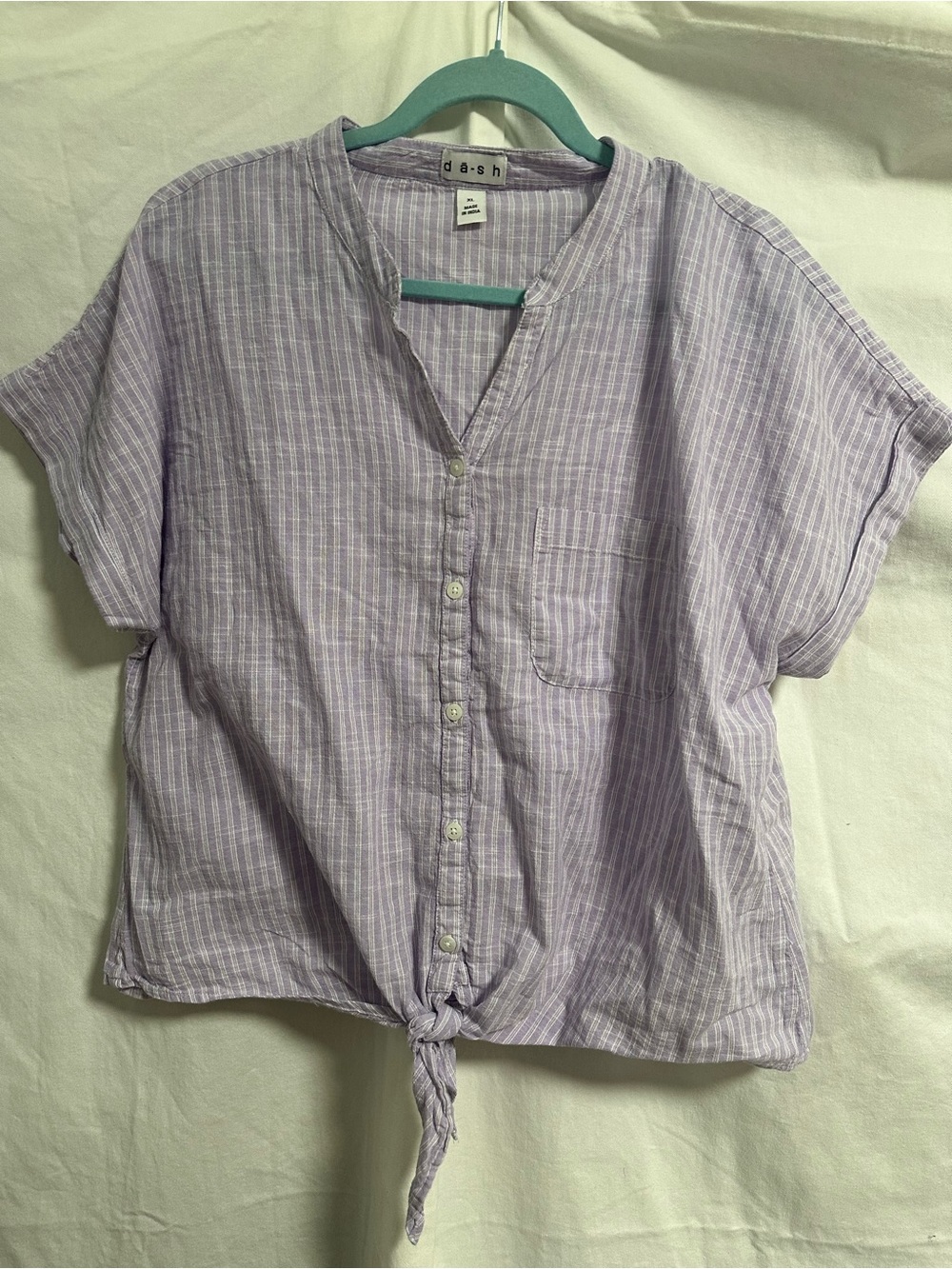 Dash Lavender Striped Cropped Button-Front Tie-Hem Top